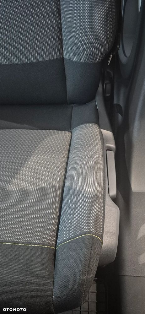 Citroën C3 1.2 PureTech Shine - 10