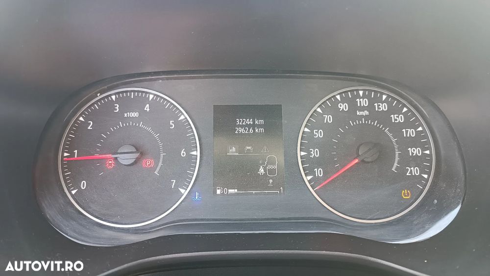 Dacia Logan TCe 90 MT6 Prestige - 10