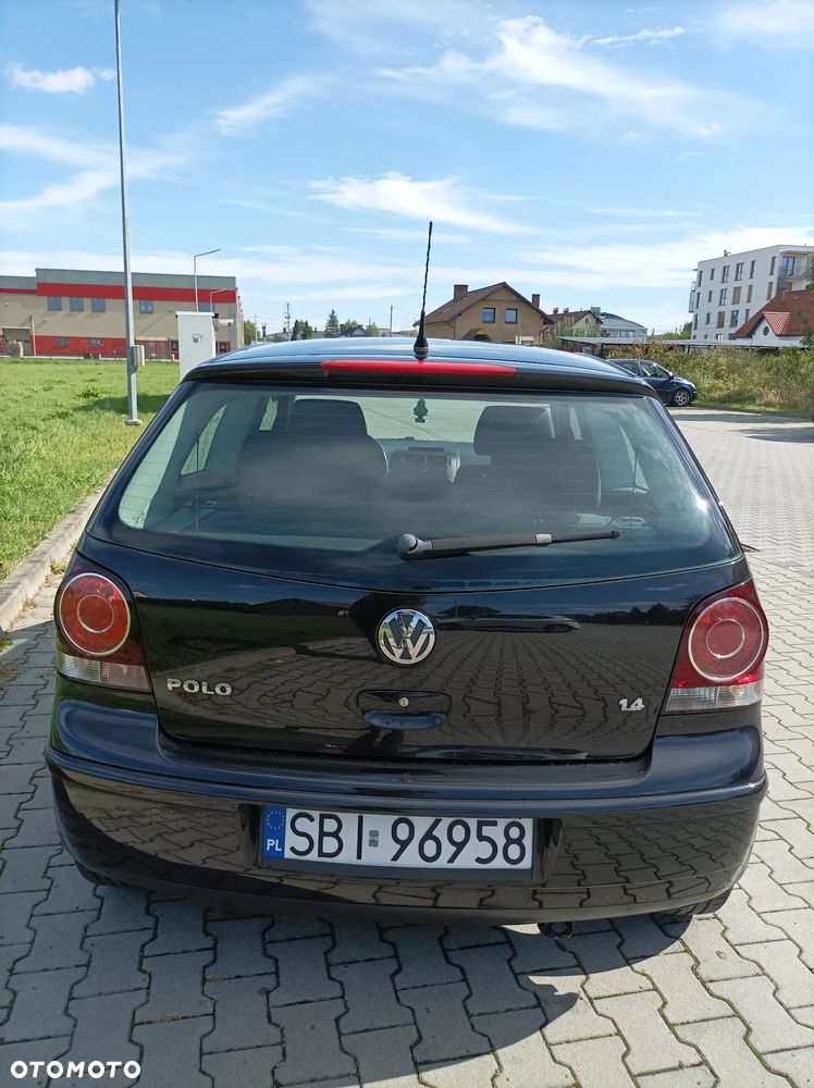 Volkswagen Polo 1.4 - 19