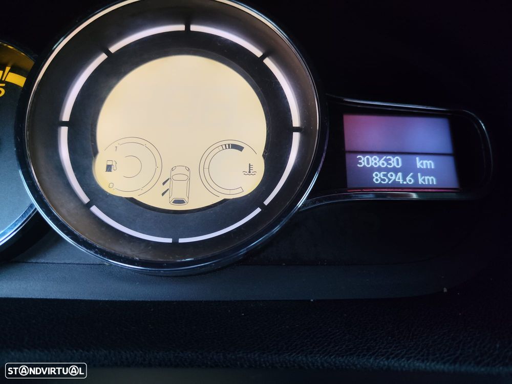 Renault Mégane 1.5 dCi Luxe - 7