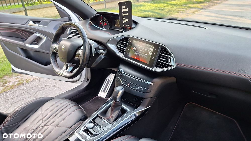 Peugeot 308 - 13