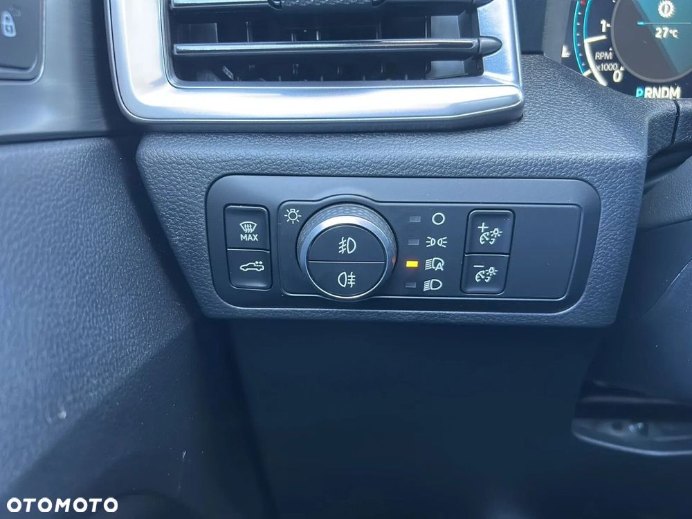 Volkswagen Amarok - 25