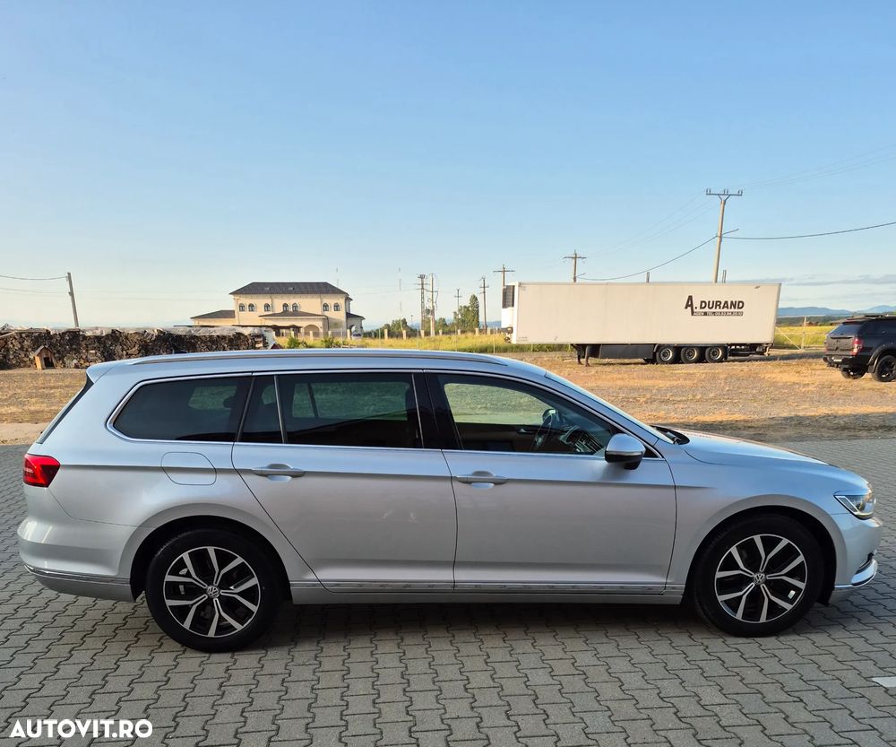 Volkswagen Passat Variant 2.0 TDI DSG (BlueMotion Technology) Comfortline - 4