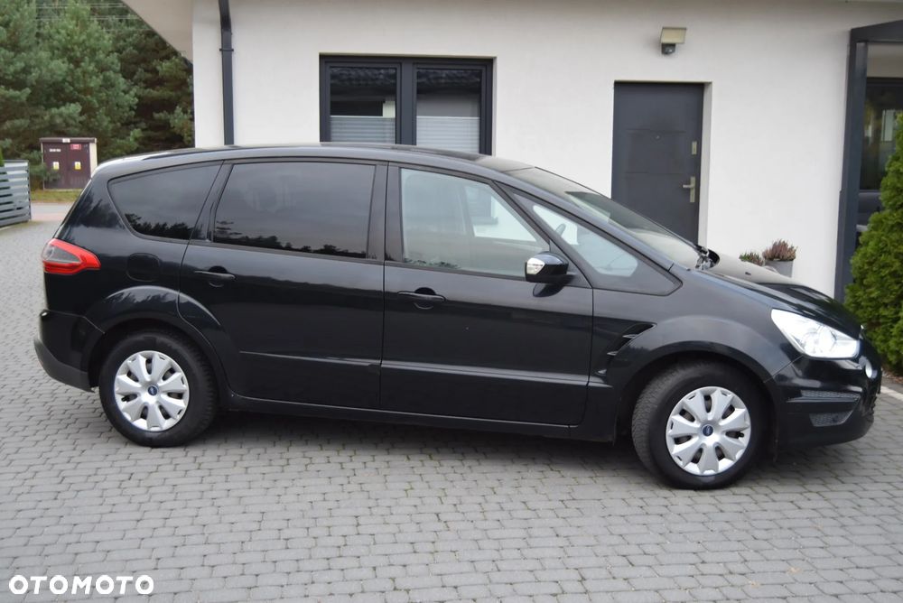 Ford S-Max 2011 photo 4