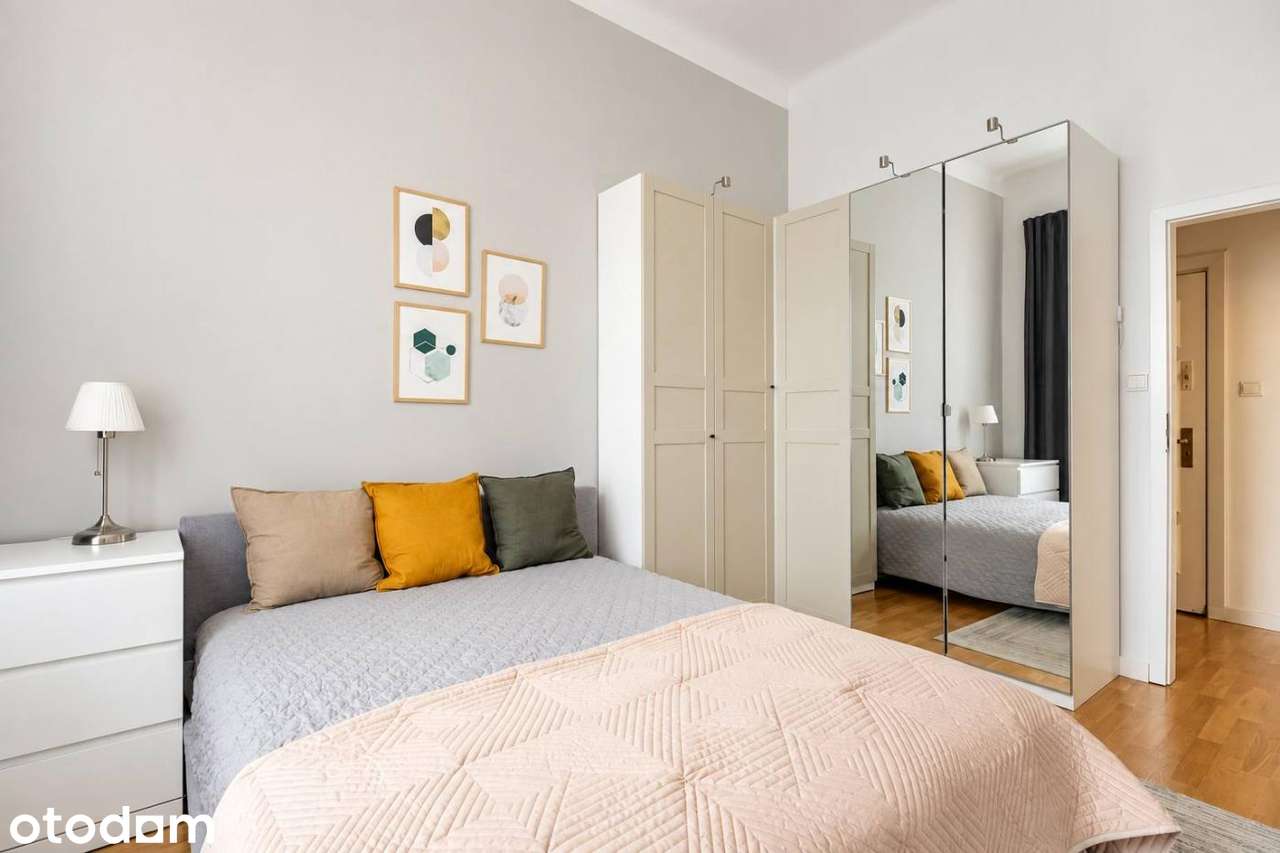 Elegancki 2-pok apartament 53 m² przy Alejach Ujazdowskich, Warszawa