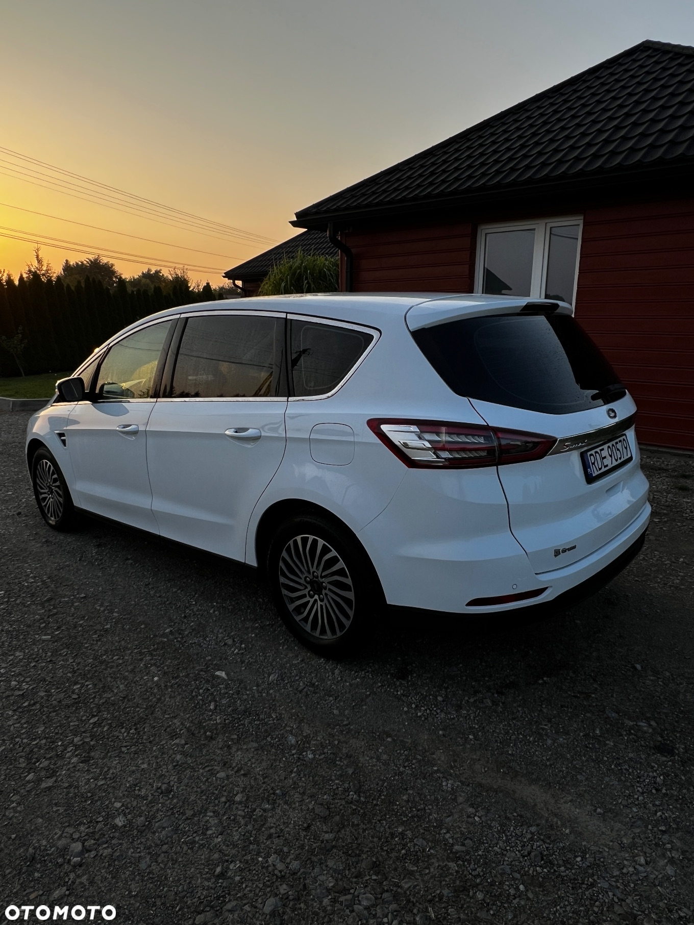 Ford S-Max 2.0 EcoBlue Titanium - 10