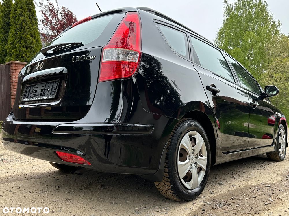 Hyundai i30 1.6 Classic + - 15