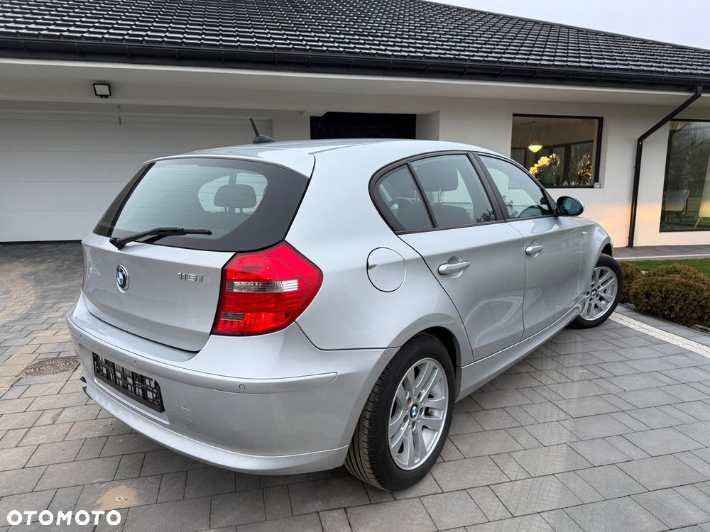 BMW Seria 1 116i - 6