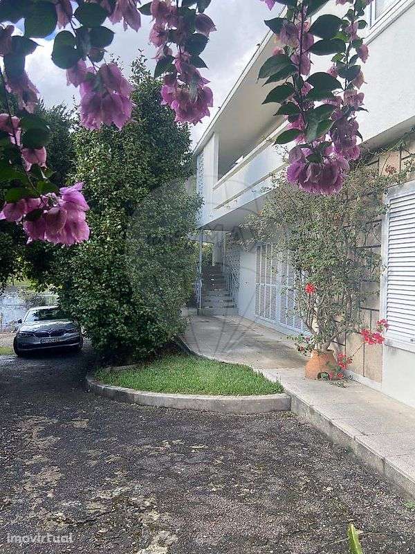 Moradia T6 para venda - Grande imagem: 2/24