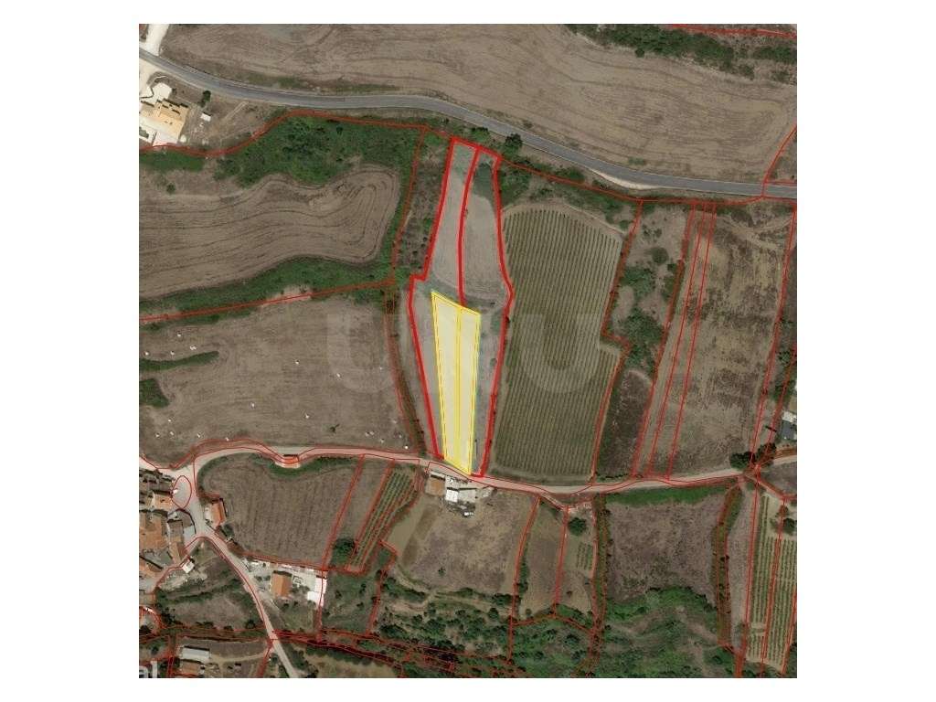 Terreno urbanizável, para venda, Alqueidão , Sobral de Monte Agraço - Grande imagem: 3/24