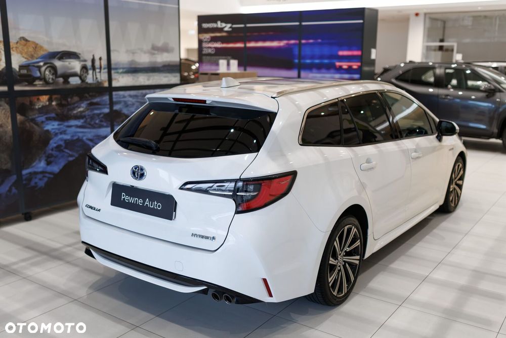 Toyota Corolla 2.0 Hybrid Comfort - 4