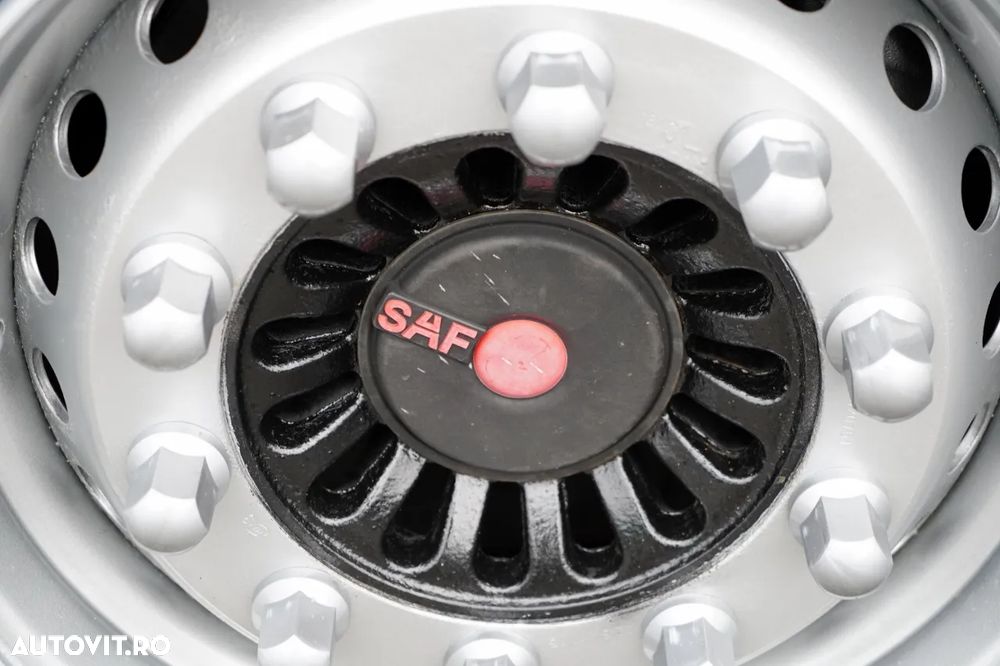 Kögel CORTINĂ / STANDARD / LIFT 2.000 kg / CONTENIER PENTRU PALEȚI / AXĂ RIDICATĂ / SAF - 28