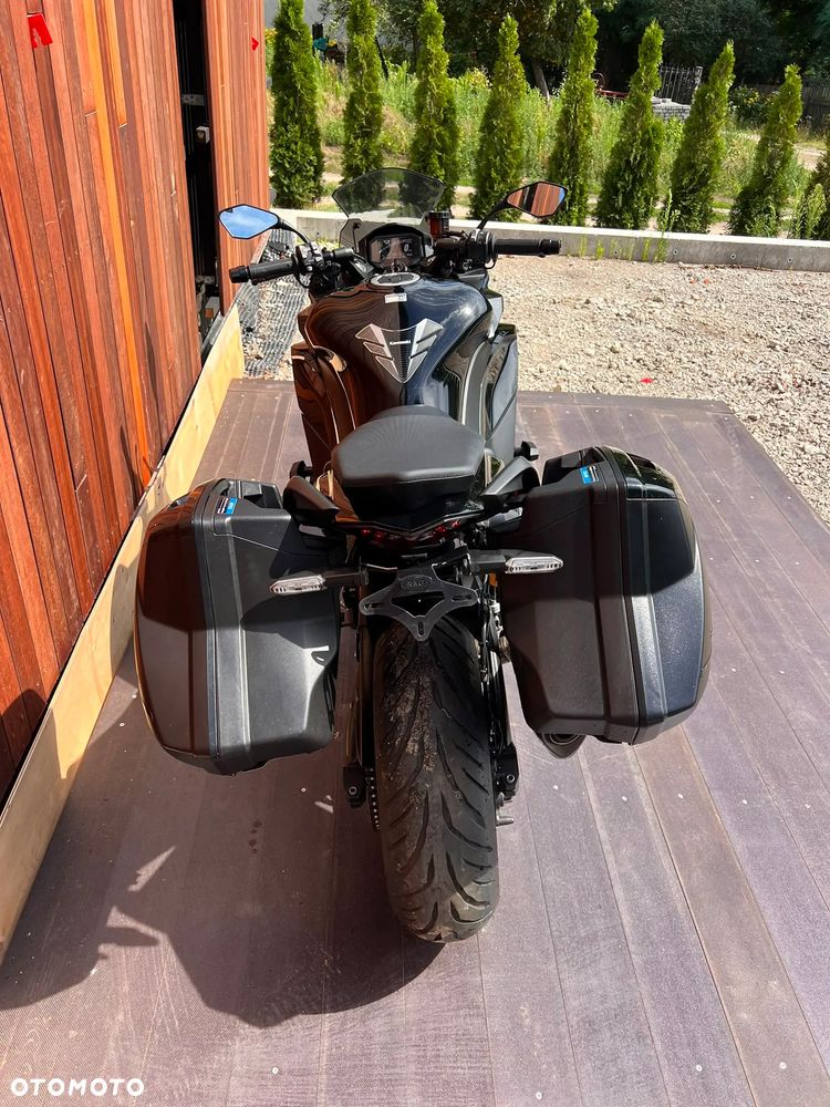 Kawasaki Ninja 1000 SX - 18
