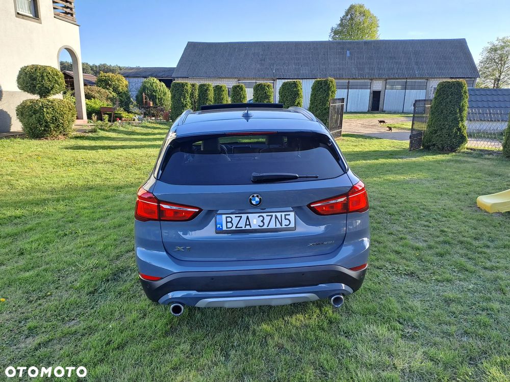 BMW X1 xDrive25i xLine - 8