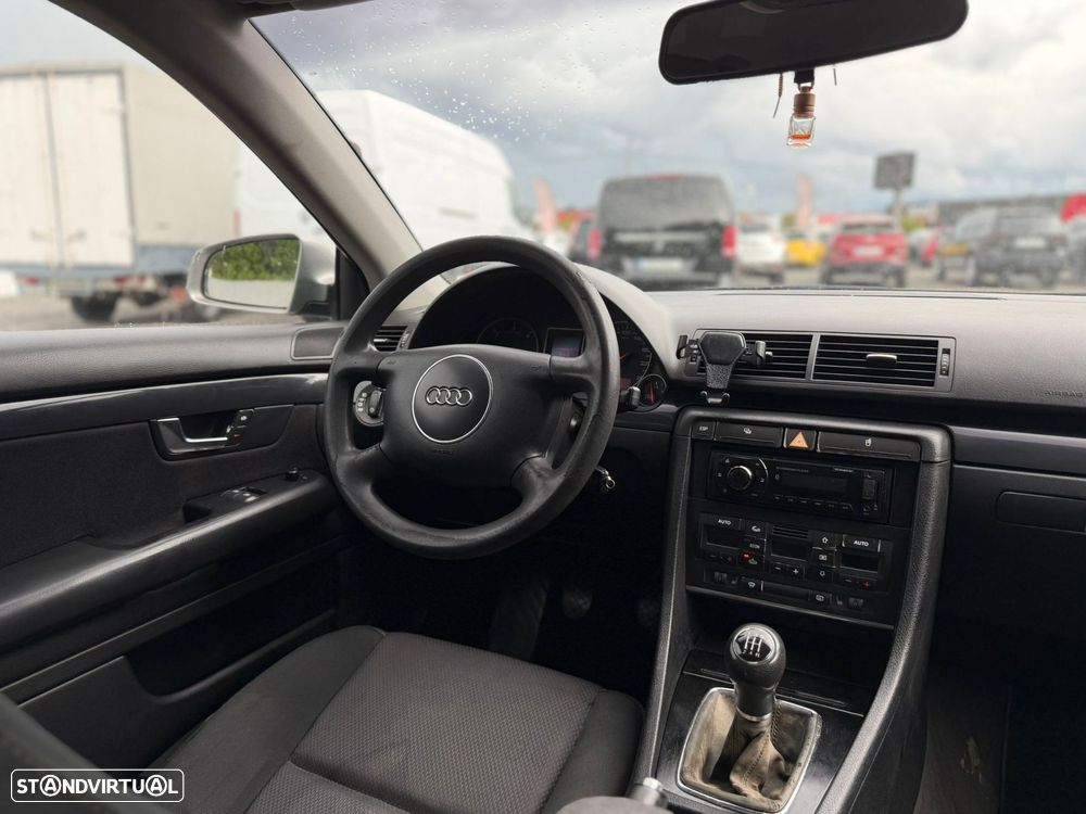 Audi A4 Avant 1.9 TDI - 8