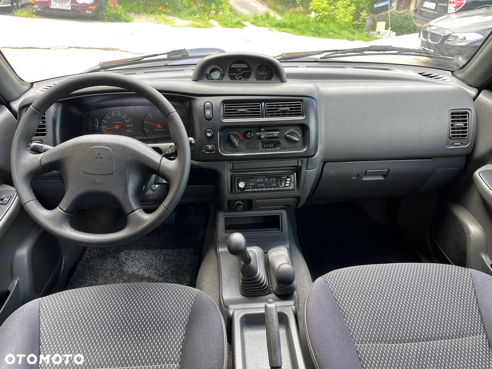 Mitsubishi L200 2.5 TDI GLS 4WD DoubleCab - 11