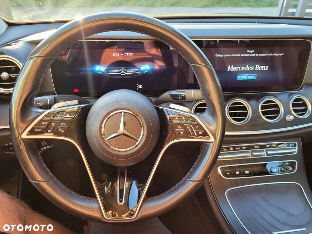 Mercedes-Benz Klasa E 220 d 4-Matic - 13