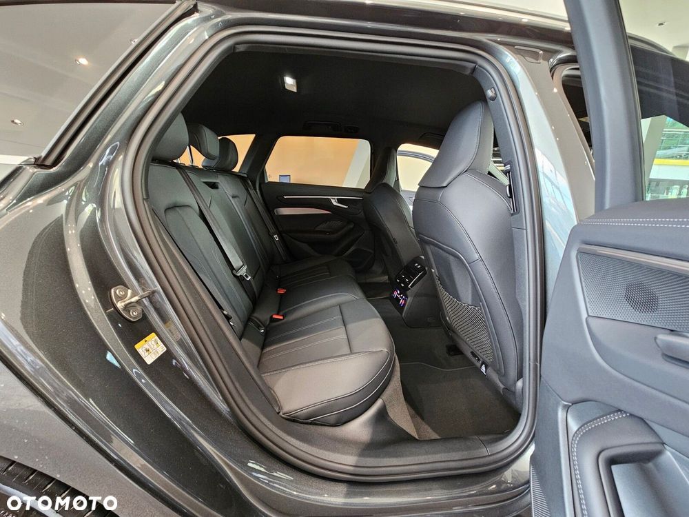 Audi A6 Avant - 17