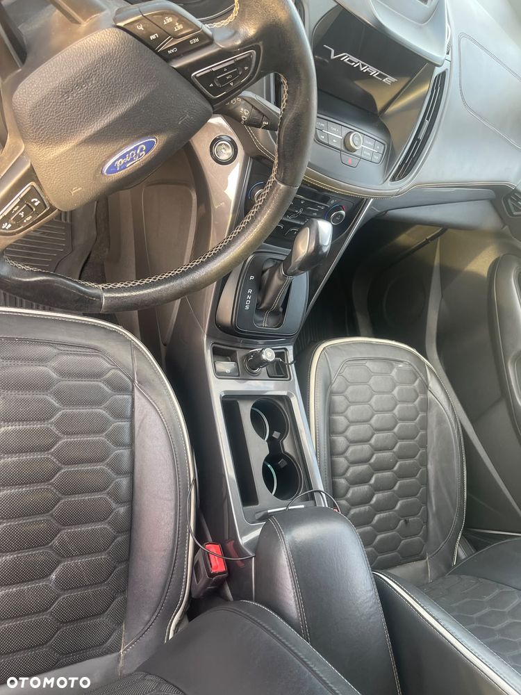 Ford Kuga Vignale 2.0 TDCi AWD - 11
