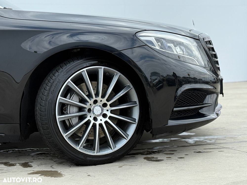 Mercedes-Benz S 500 4MATIC Aut - 31