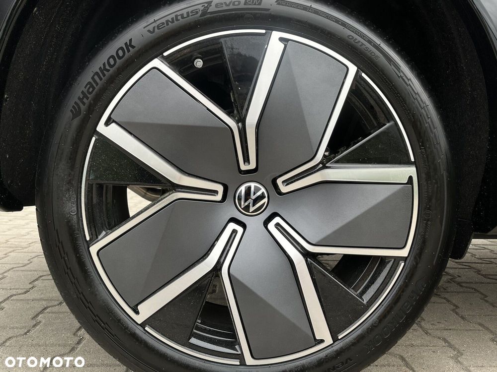 Volkswagen Tiguan - 13
