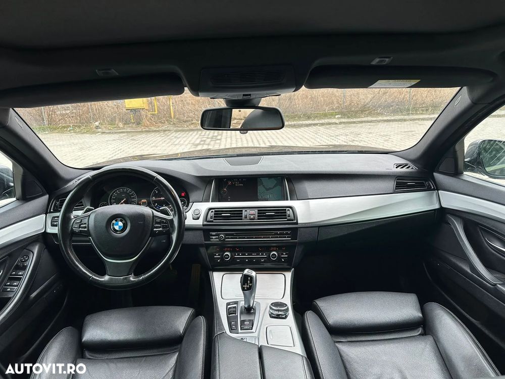 BMW Seria 5 520d xDrive Aut. Luxury Line - 7