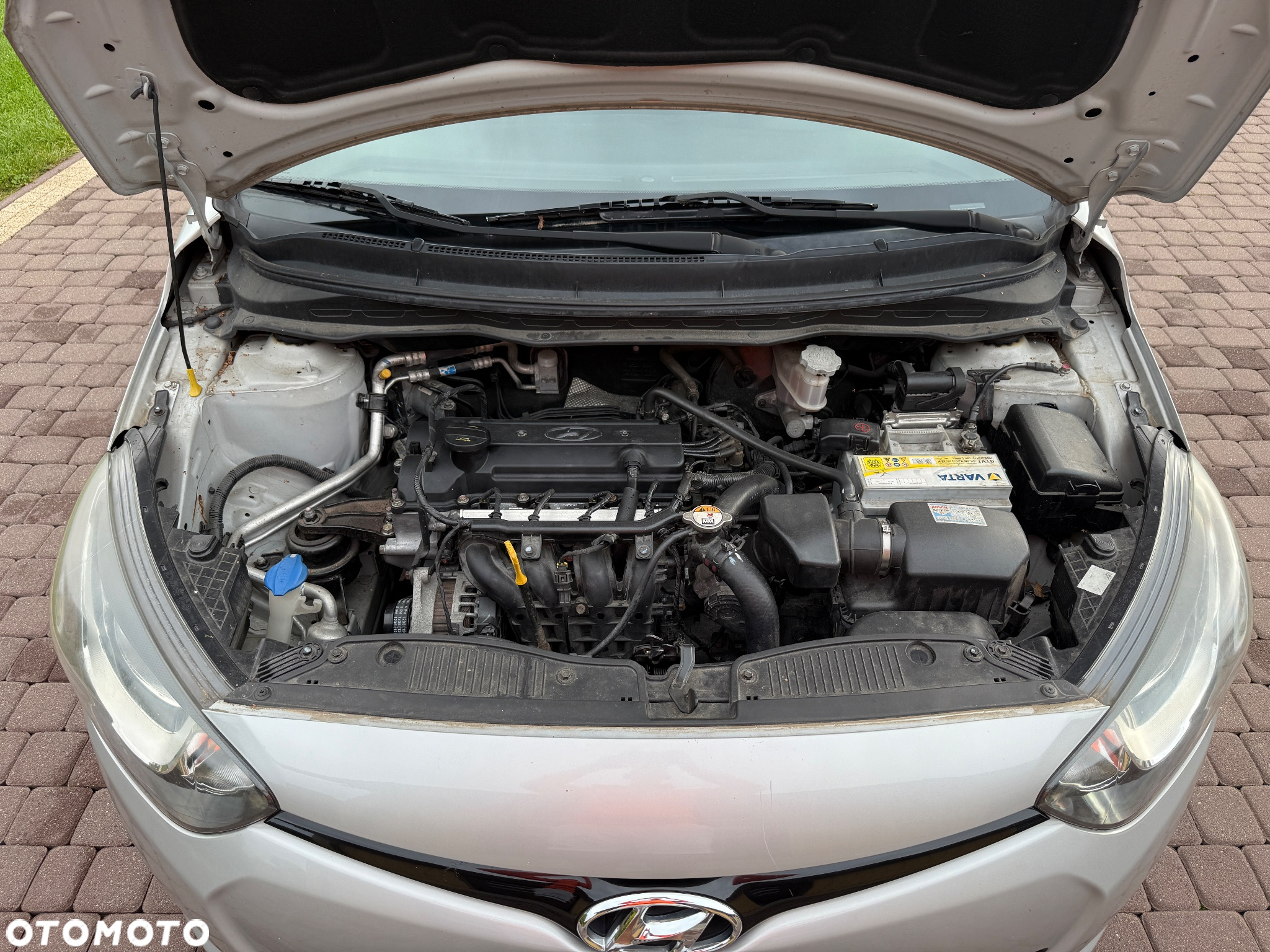 Hyundai i20 - 11