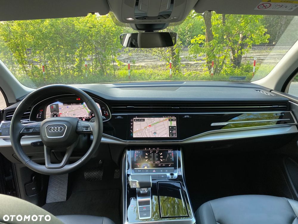 Audi Q7 - 10
