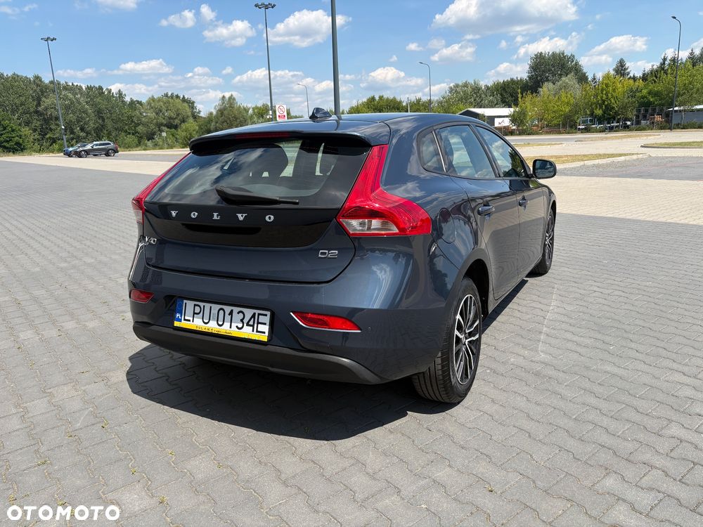 Volvo V40 D2 Momentum - 6