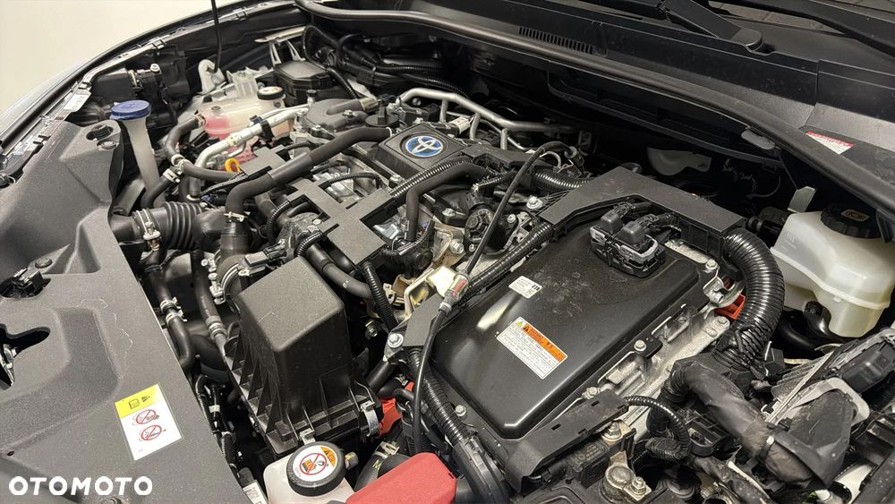 Toyota C-HR Flow - 29