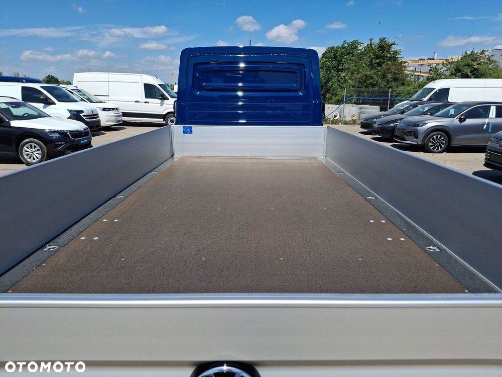 Volkswagen Crafter Skrzyniowy - 17