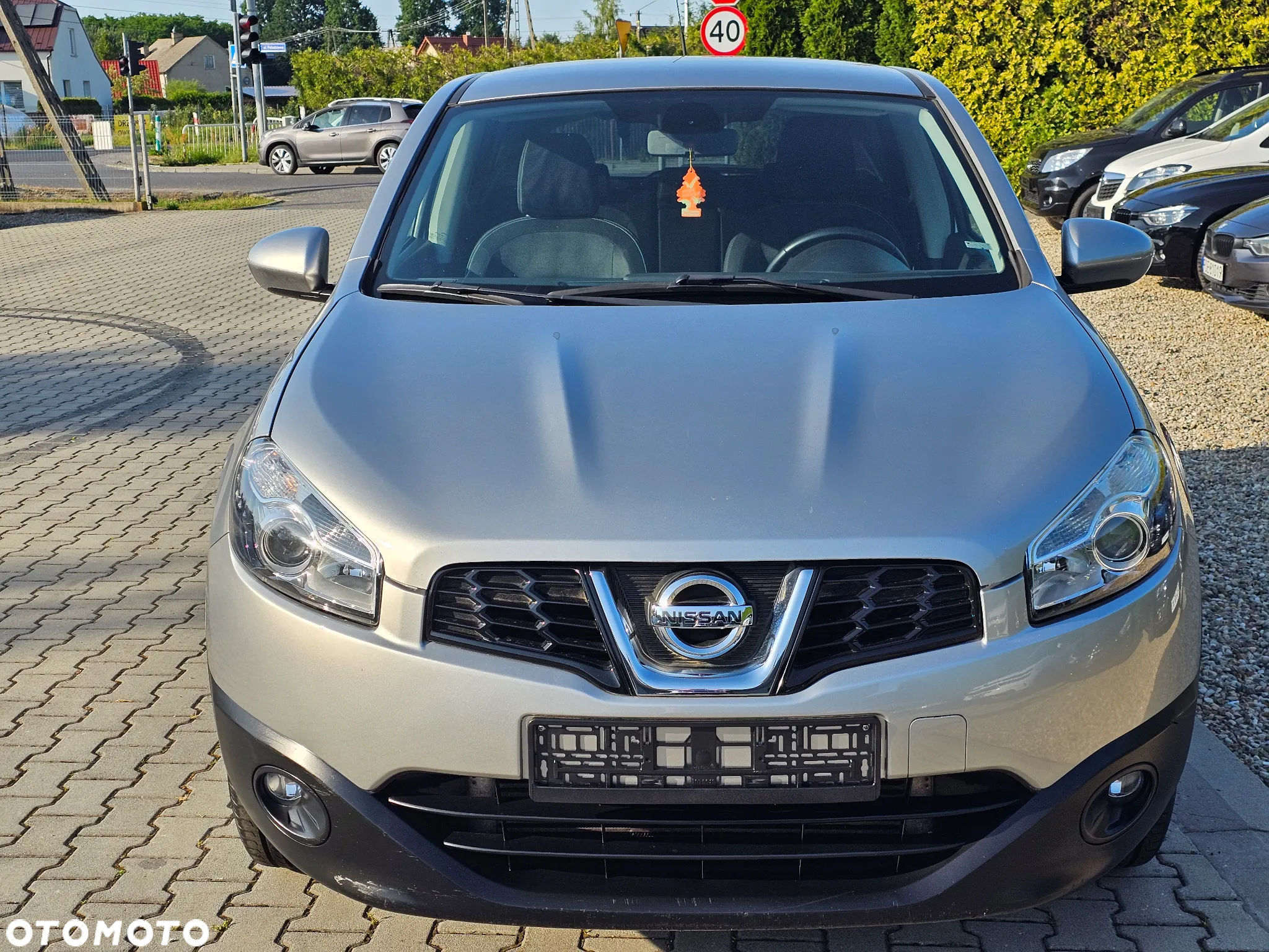 Nissan Qashqai - 2