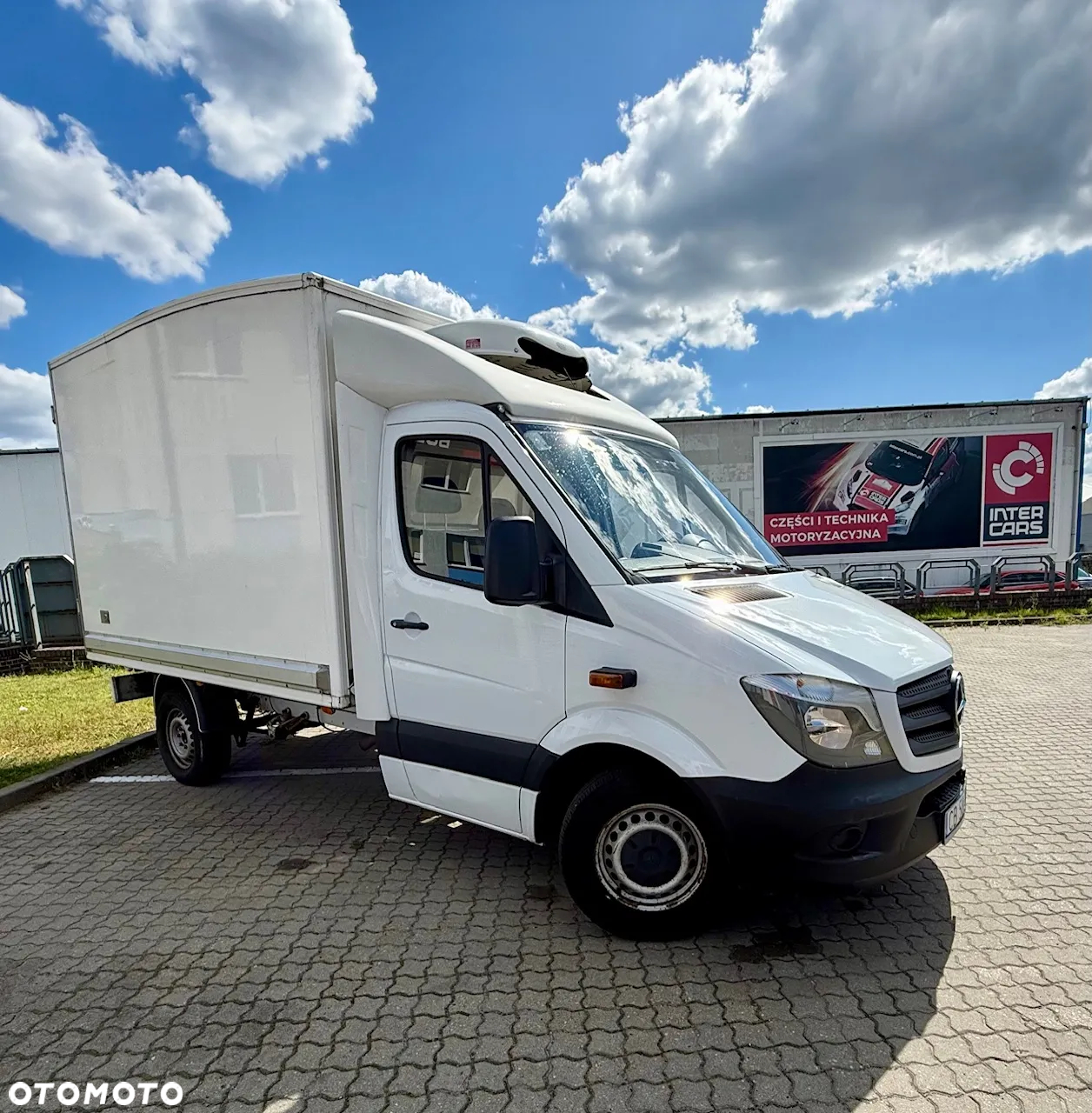 Mercedes-Benz Sprinter - 15