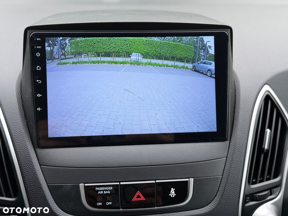 Hyundai ix35 2.0 2WD Style - 19