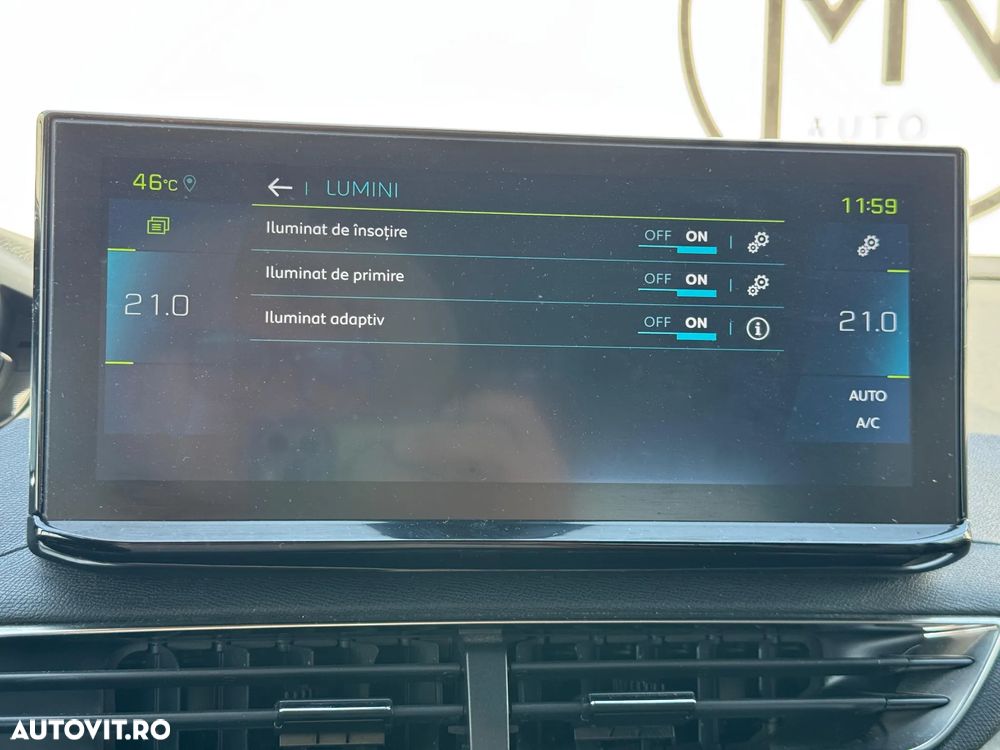 Peugeot 3008 PHEV EAT8 4X4 GT Pack - 30