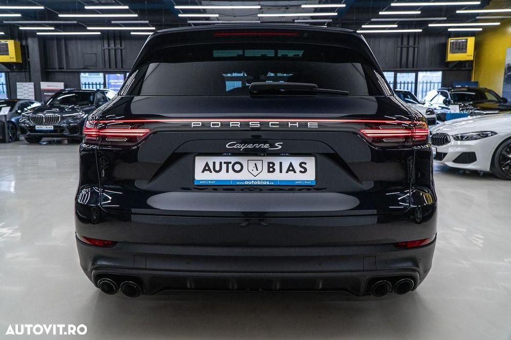 Porsche Cayenne S Tiptronic S Platinum Edition - 26