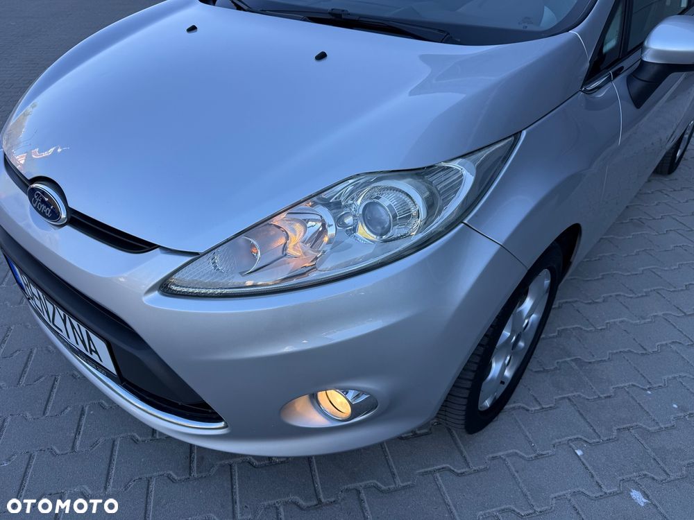 Ford Fiesta 1.25 Titanium - 9