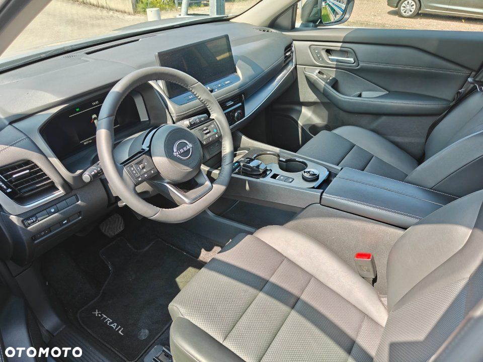 Nissan X-Trail - 10
