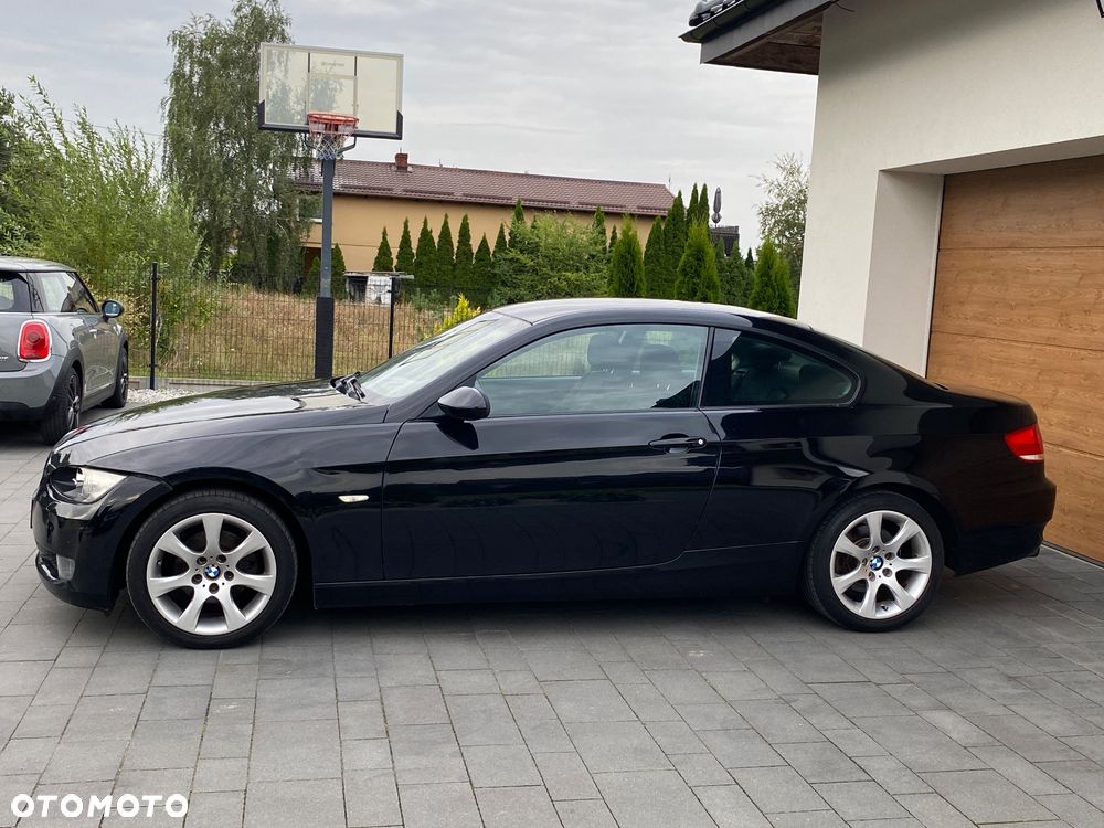 BMW Seria 3 320i Edition Exclusive - 12