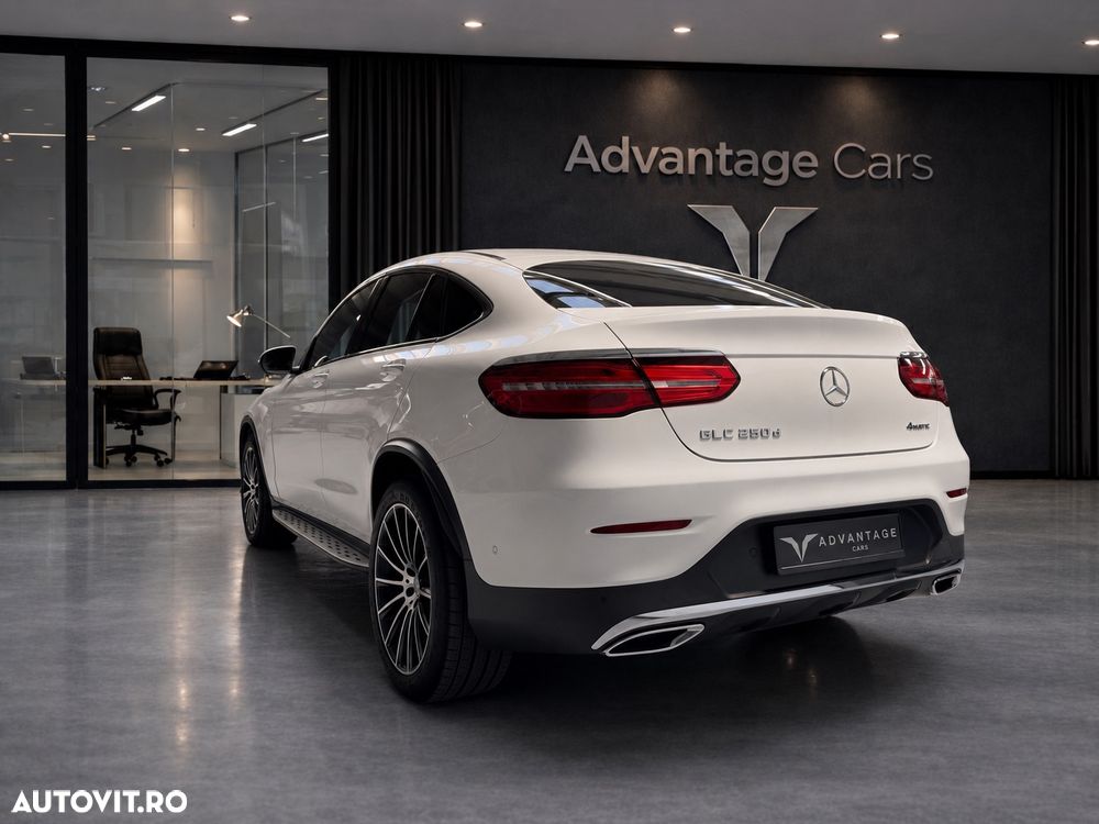Mercedes-Benz GLC - 12