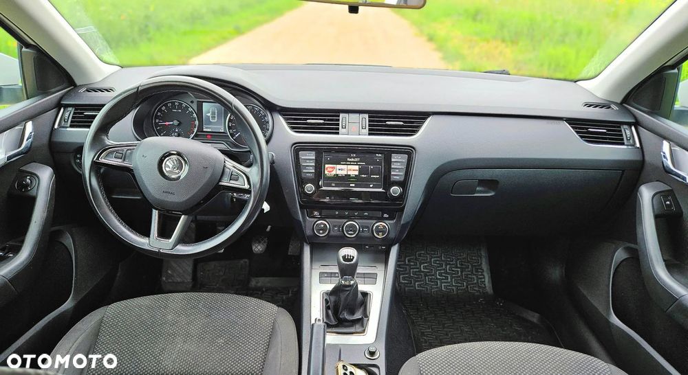 Skoda Superb 2.0 TDI Active - 8