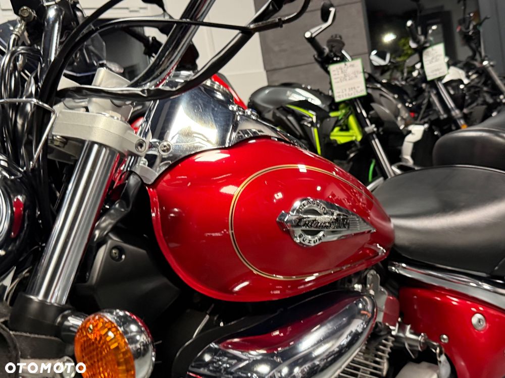 Suzuki Intruder - 39