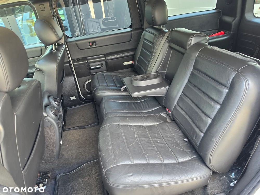 Hummer H2 6.0 V8 - 29