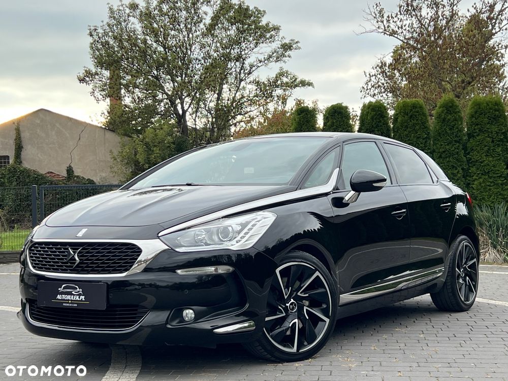 DS Automobiles DS 5 - 8