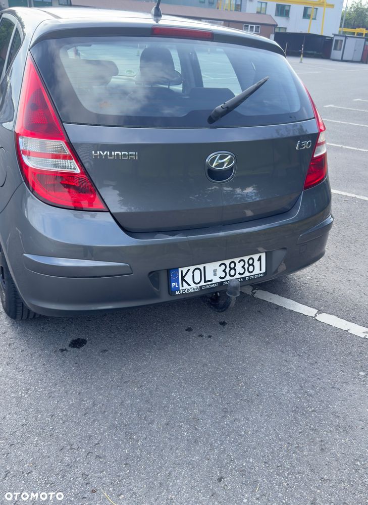 Hyundai i30 1.4 Classic + - 8