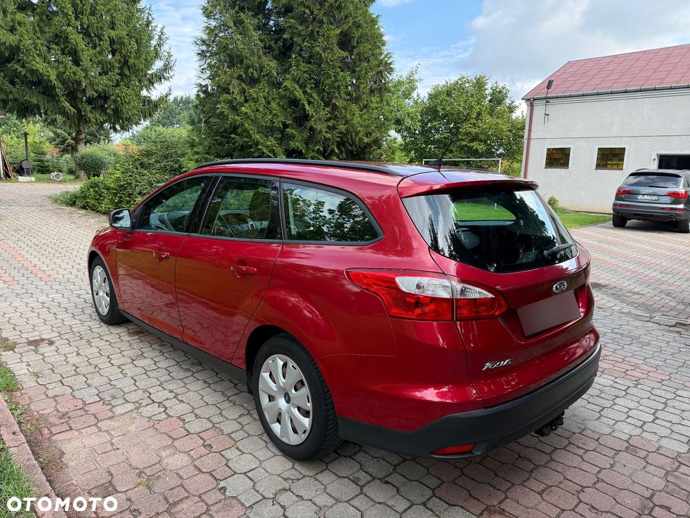 Ford Focus 1.0 EcoBoost Start-Stopp-System TREND - 4