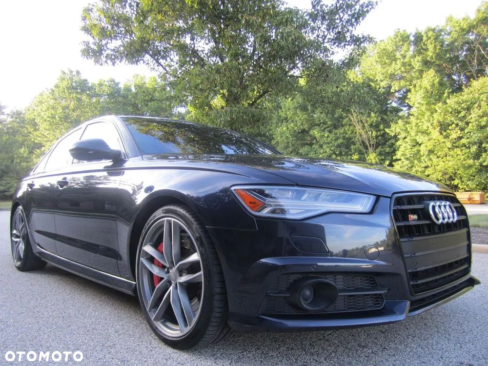 Audi A6 - 4