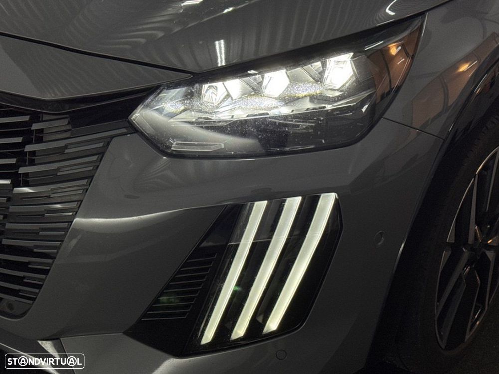 Peugeot 208 1.2 Hybrid GT e-DCS6 - 2