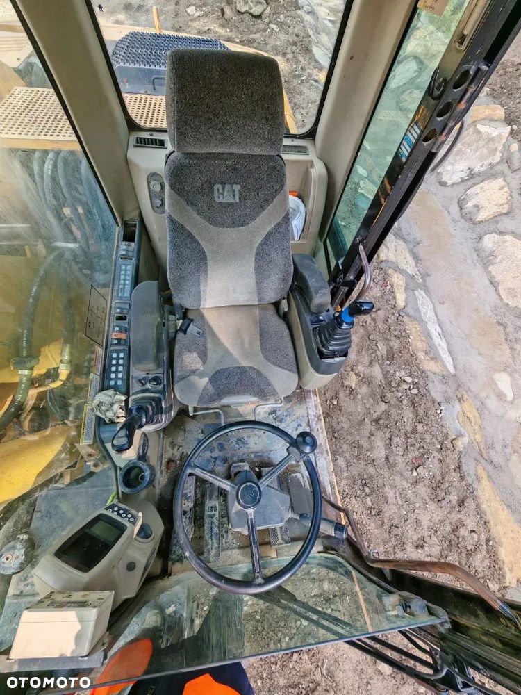 Caterpillar M316C - 5