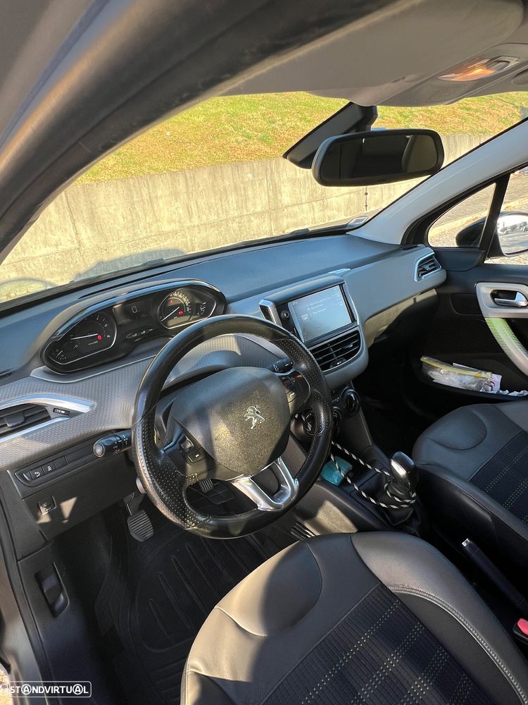 Peugeot 208 1.6 BlueHDi Style - 7